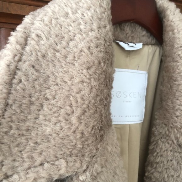 Sosken "Jill" Teddy Coat - Picture 8 of 12